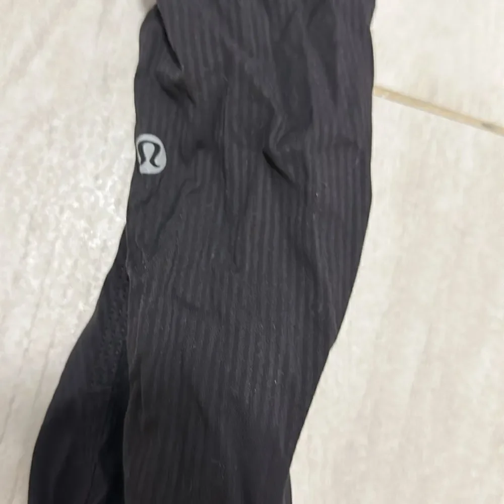 Lululemon black joggers new 4